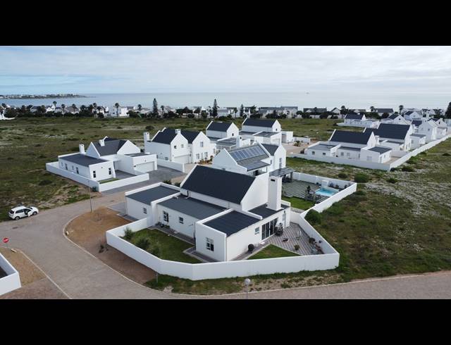 3 BEDROOM HOUSE FOR SALE IN LAMPIESBAAI